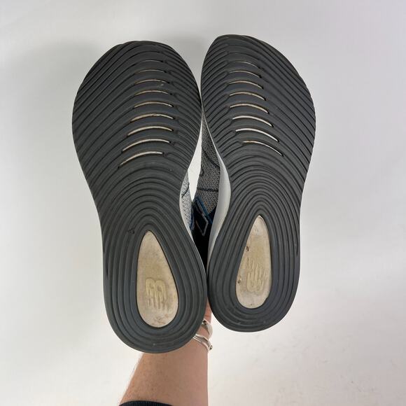 New Balance Lowky women's size 8 grey white athletic running sneakers shoes - Picture 8 of 12